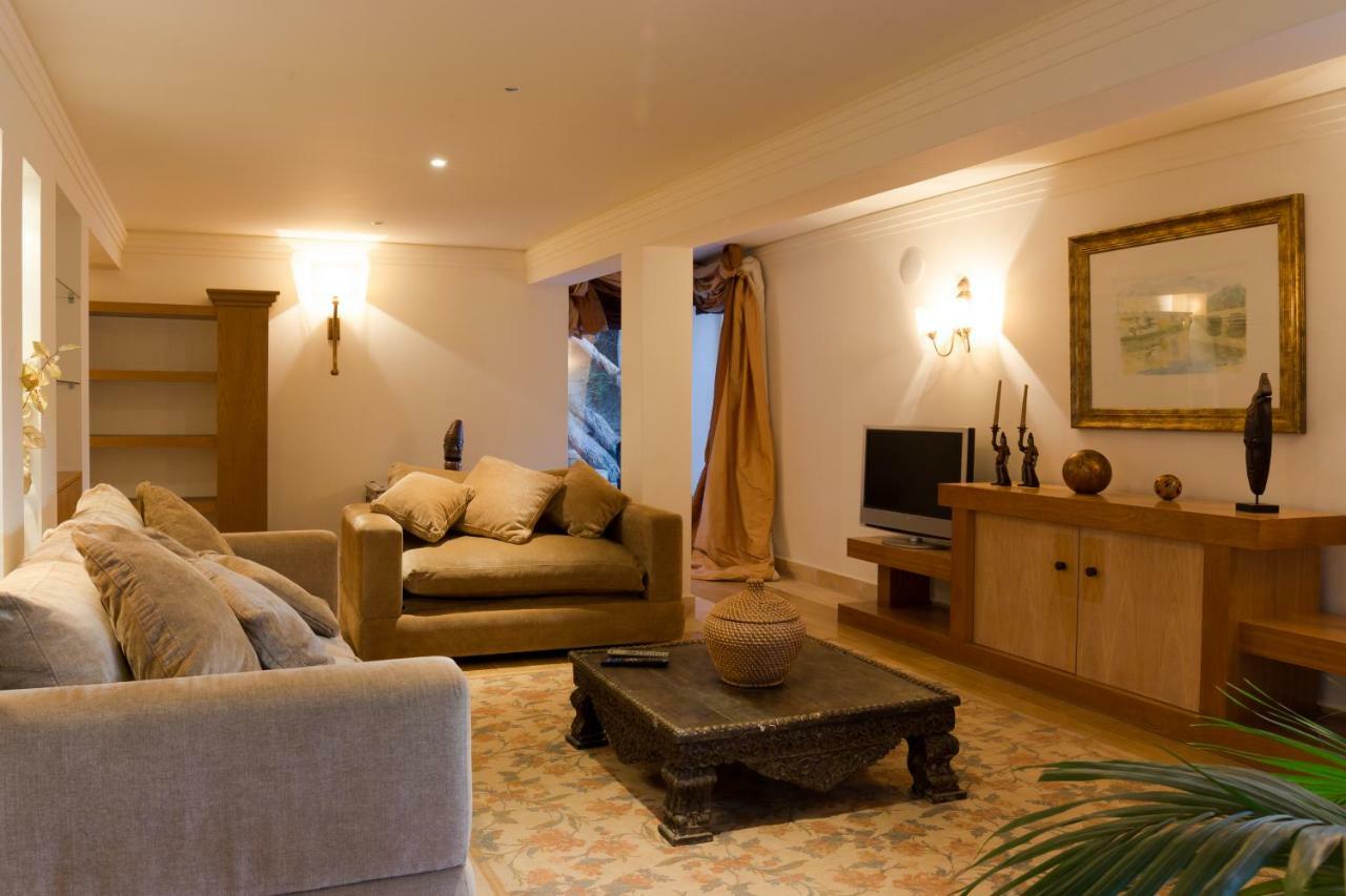 Apartamento Com Piscina Cruz Quebrada 외부 사진